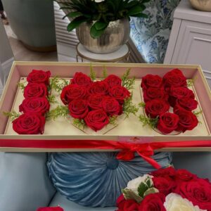 I Love U box with roses